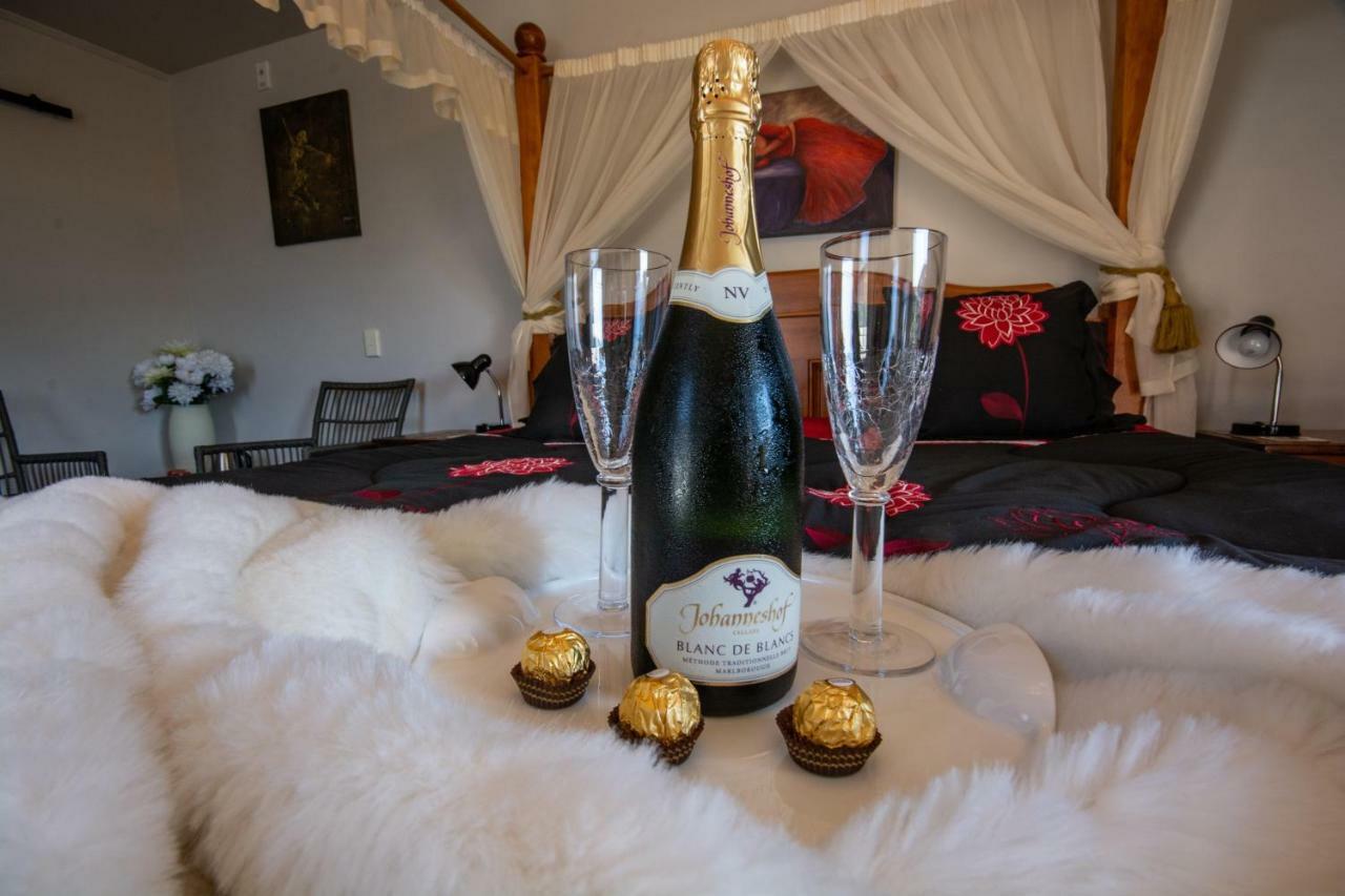 Palmira Lodge Waikawa  Екстер'єр фото