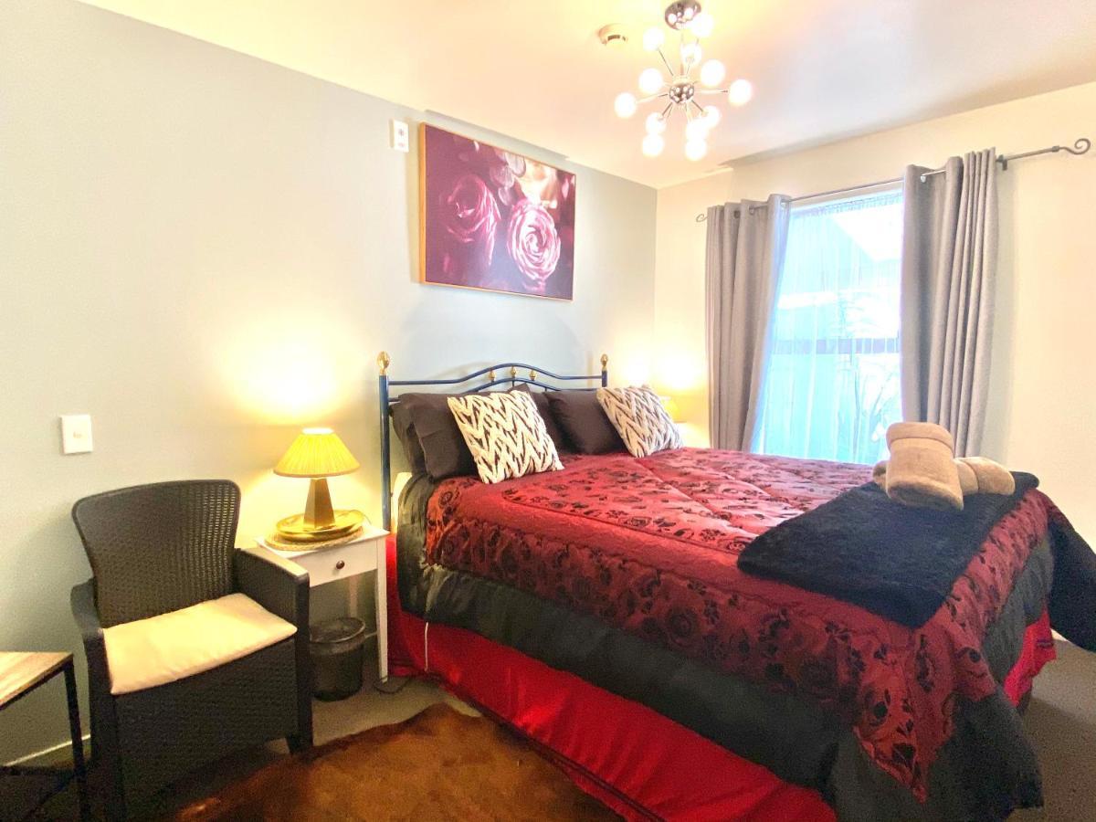 Palmira Lodge Waikawa  Екстер'єр фото